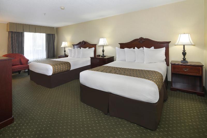 Anaheim Camelot Inn & Suites Dış mekan fotoğraf